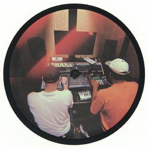Kyle Hall & Cory Champion – Acuna De Mar / Steppin'